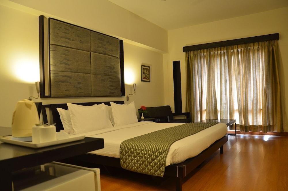 Hotel Cambay Sapphire, Gandhinagar Extérieur photo