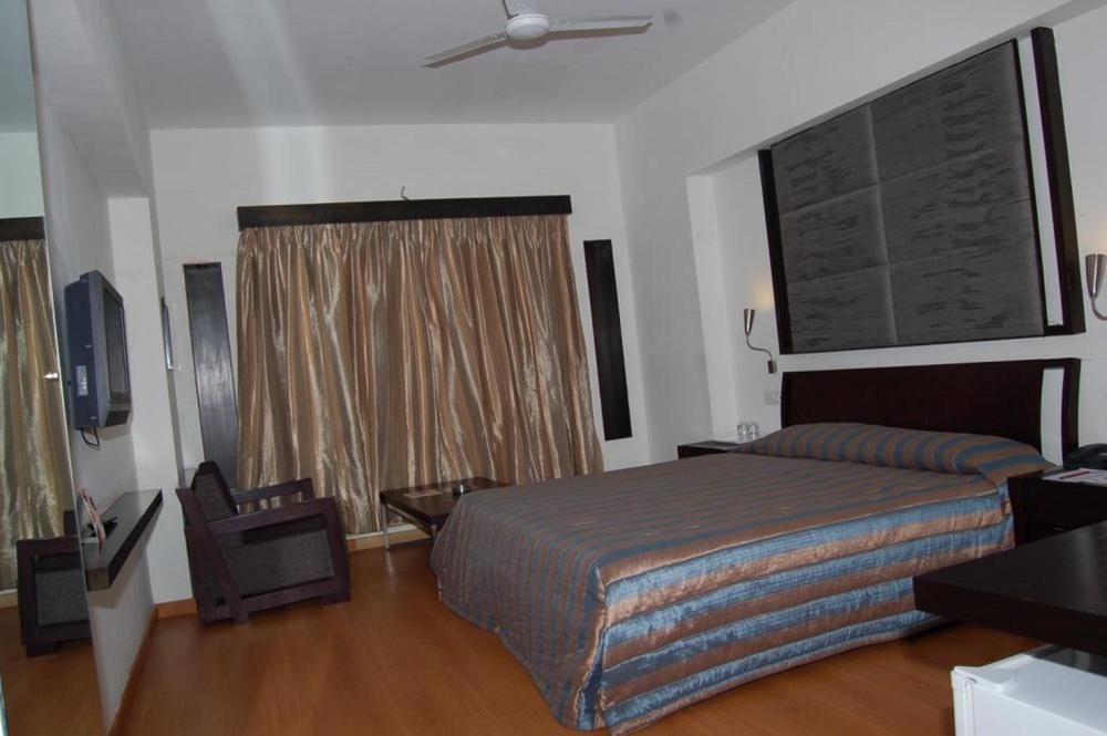 Hotel Cambay Sapphire, Gandhinagar Extérieur photo