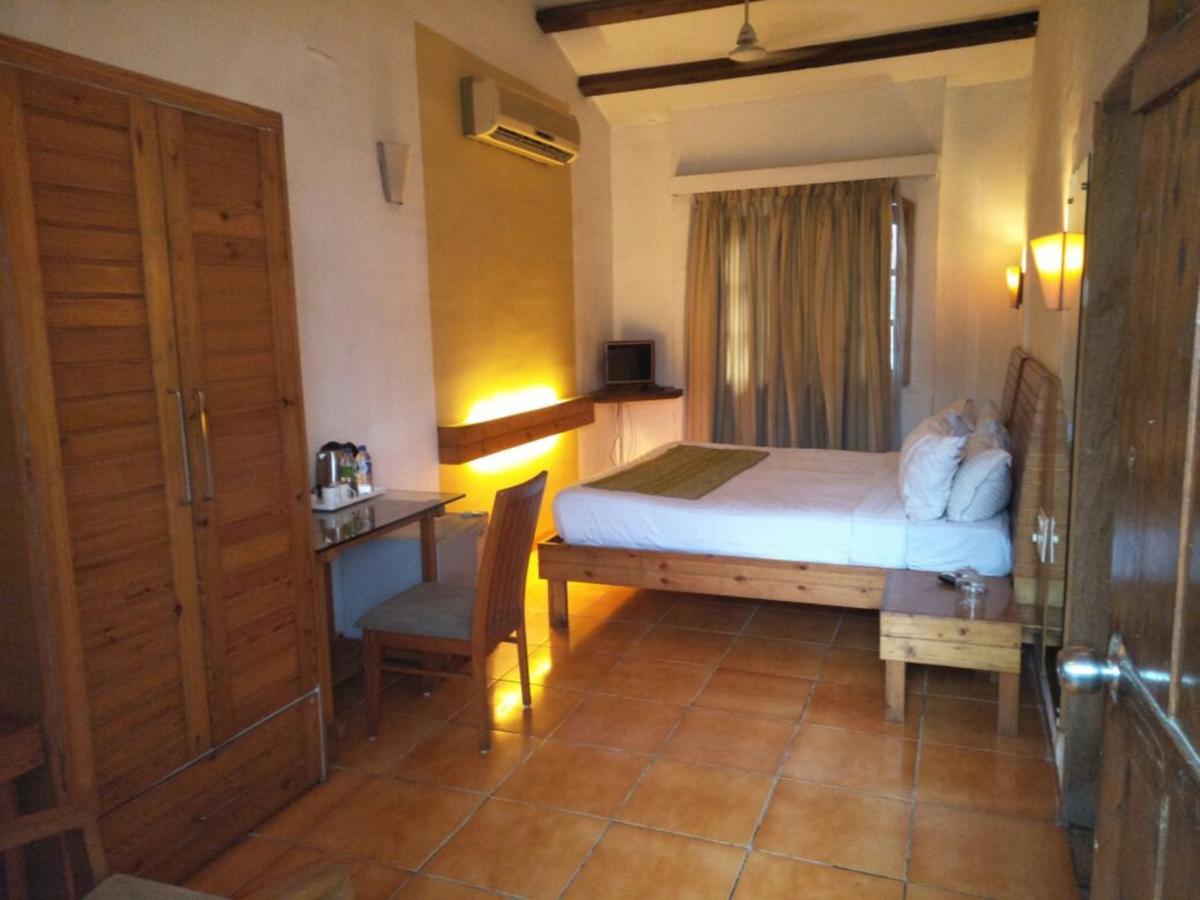 Hotel Cambay Sapphire, Gandhinagar Extérieur photo