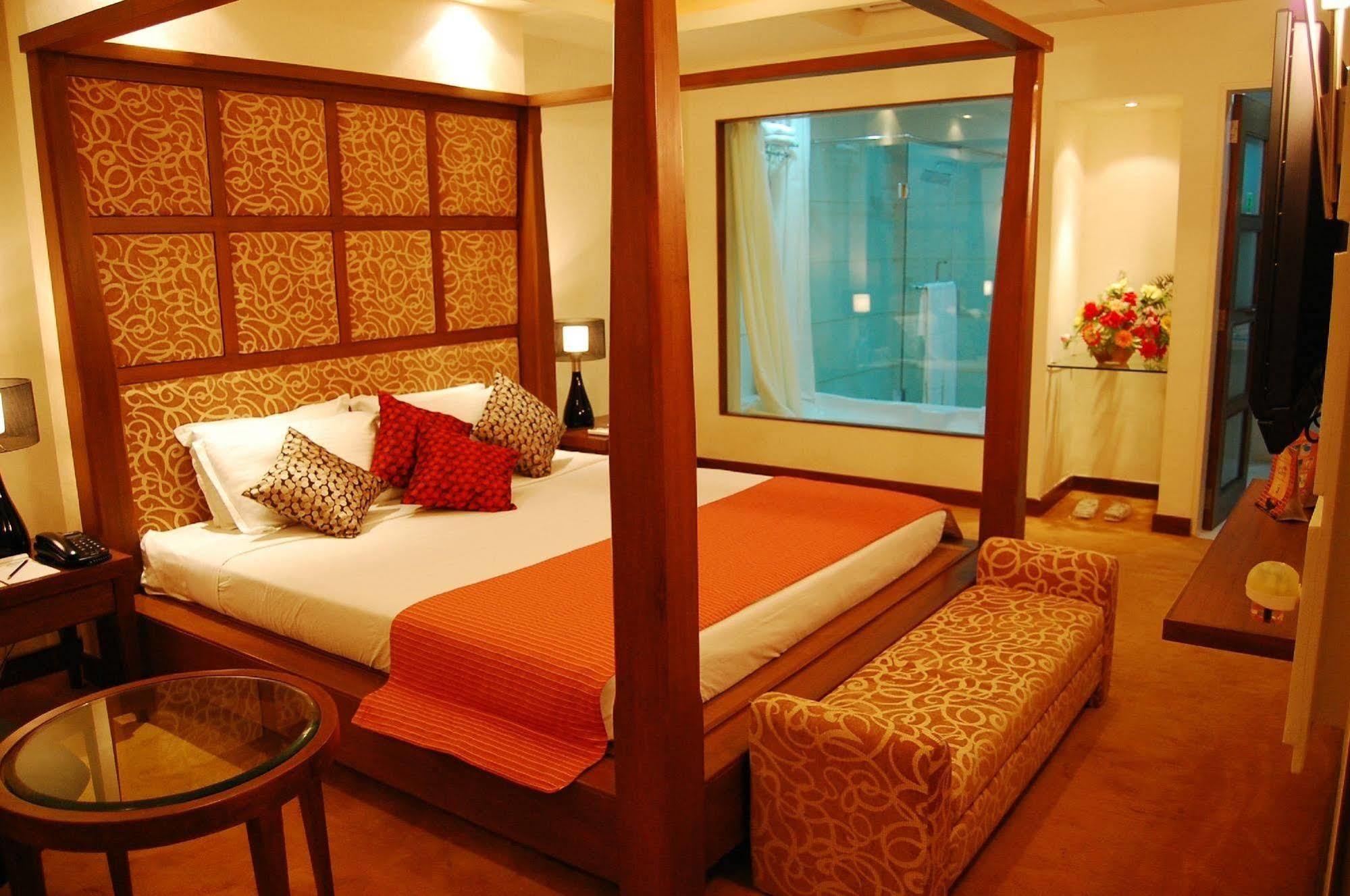 Hotel Cambay Sapphire, Gandhinagar Extérieur photo